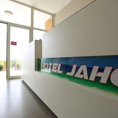 Jaho *
