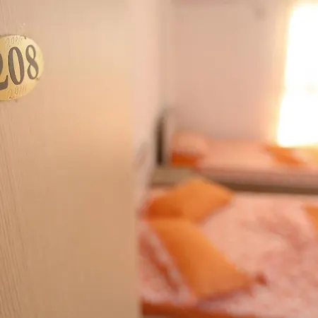 Jaho Hotel