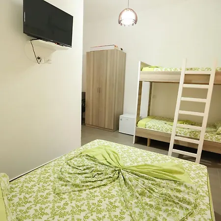 Jaho Hotel