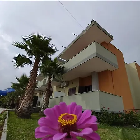 Jaho Hotel *
